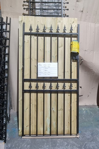 Heavy duty spear - spear, metal